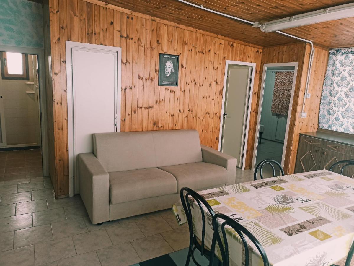 Camping Poseidonia 帕埃斯图姆 外观 照片