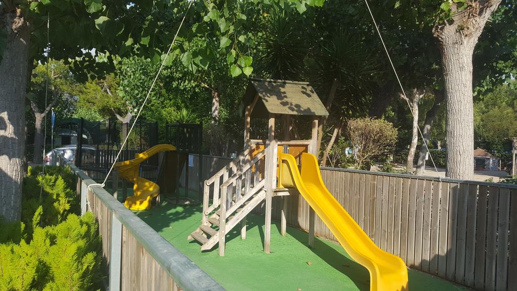 Camping Poseidonia 帕埃斯图姆 外观 照片